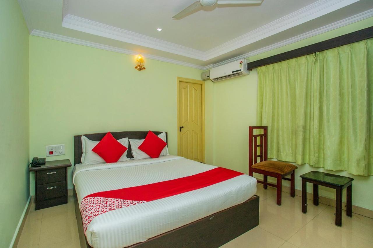 Oyo 25121 Bns Lodge Bengaluru Zewnętrze zdjęcie