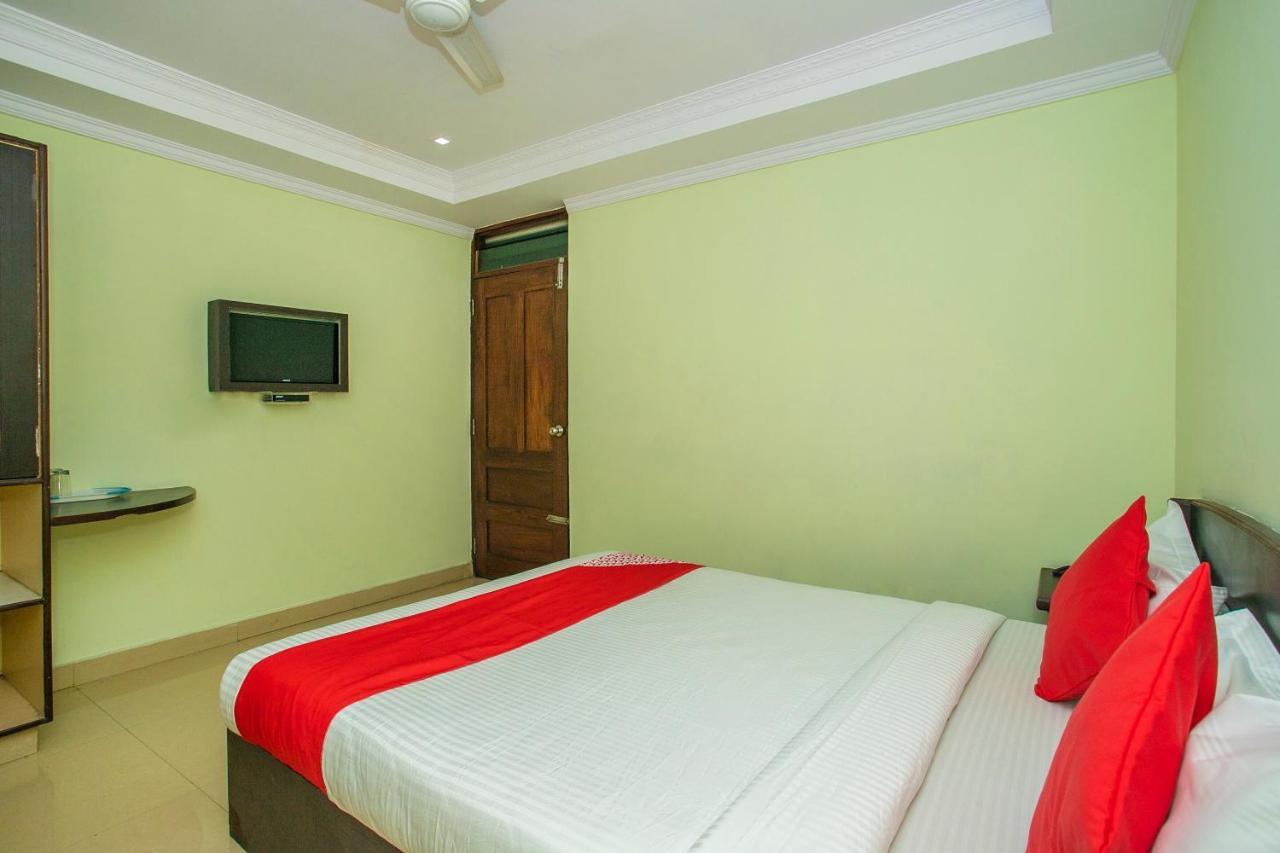 Oyo 25121 Bns Lodge Bengaluru Zewnętrze zdjęcie