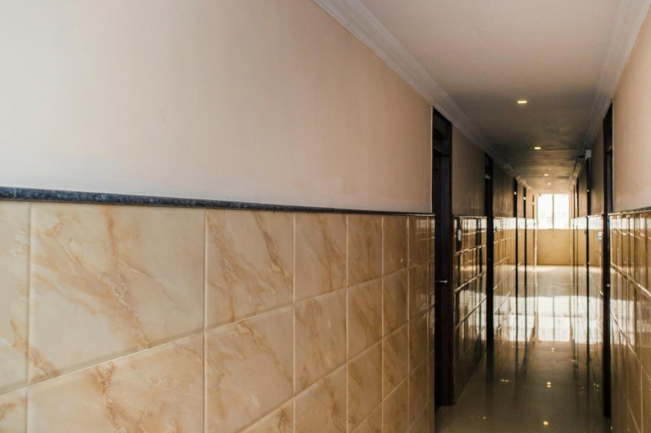 Oyo 25121 Bns Lodge Bengaluru Zewnętrze zdjęcie