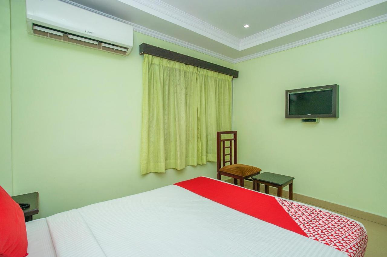 Oyo 25121 Bns Lodge Bengaluru Zewnętrze zdjęcie