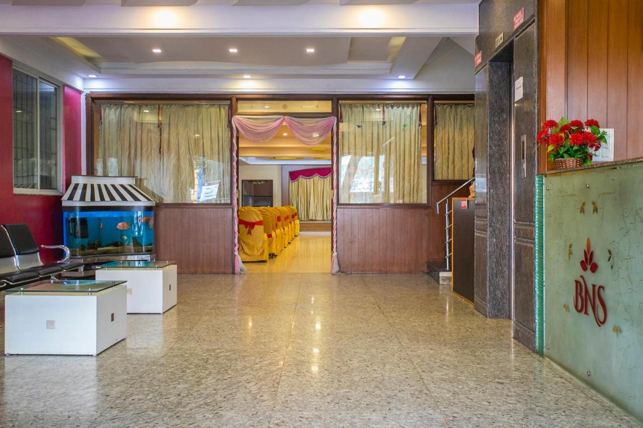 Oyo 25121 Bns Lodge Bengaluru Zewnętrze zdjęcie